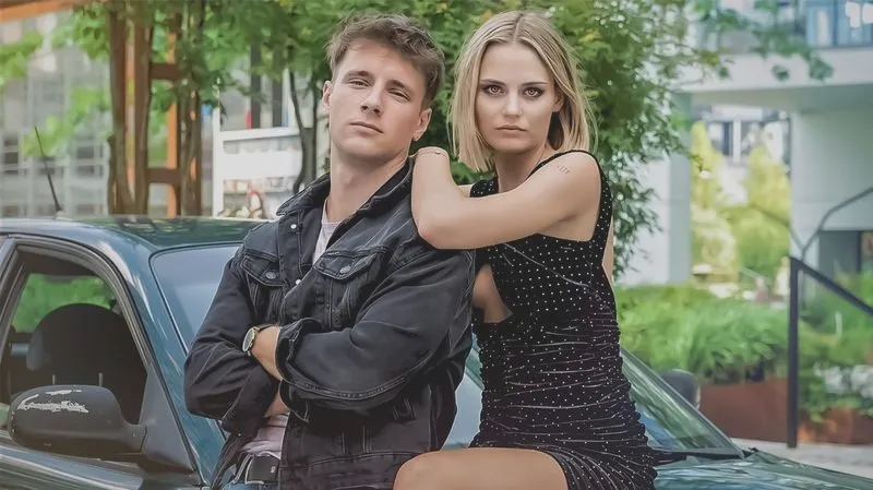 Gdzie posłuchać hitów z filmu Fuks 2 i kto skomponował ścieżkę dźwiękową